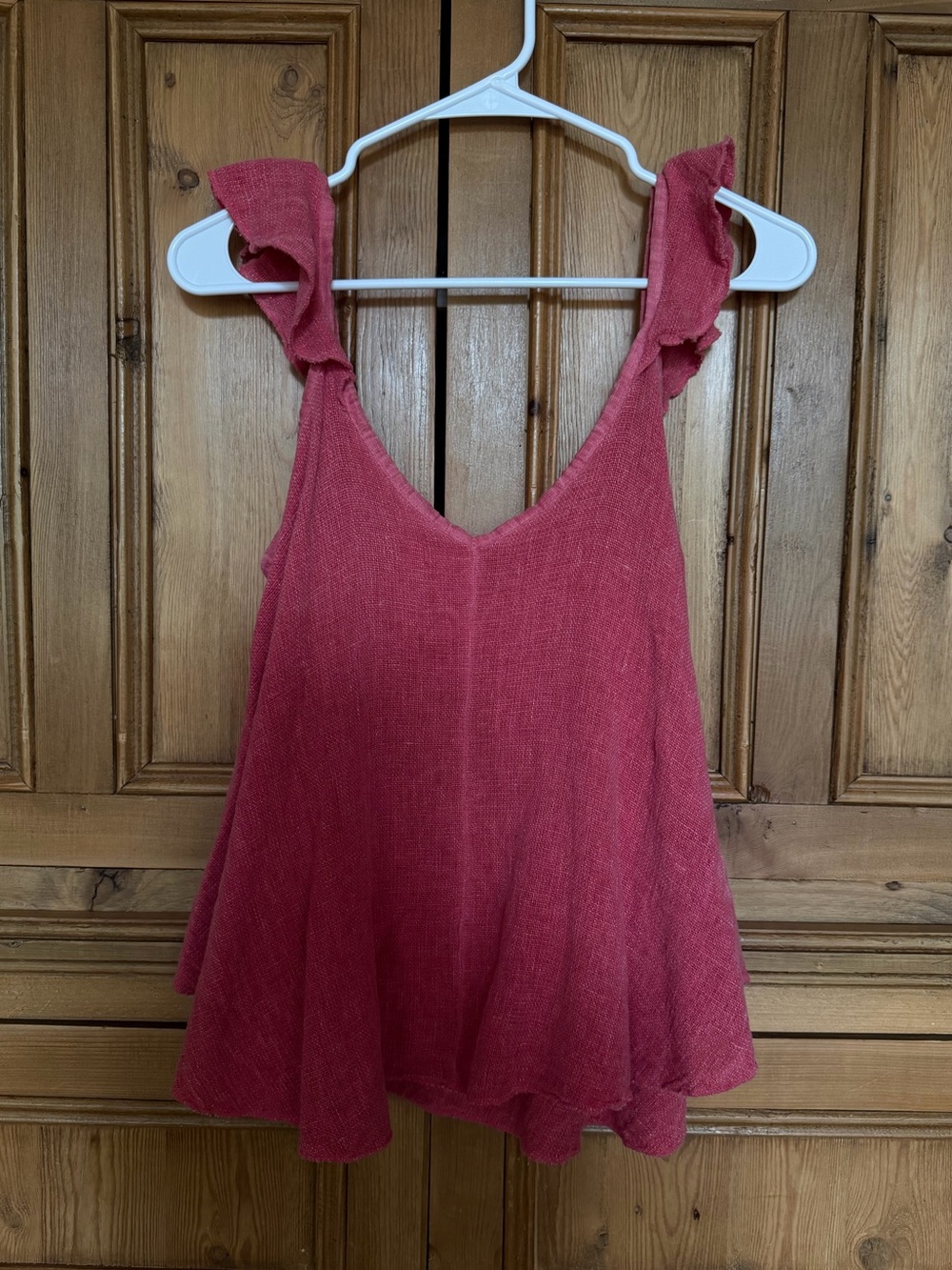 Meo Meli Ruffled Strap Linen Red Women's Tank Top